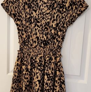 Animal Print DRESS.. size XS for teens/women  NWT  polyester..tagged $19.99